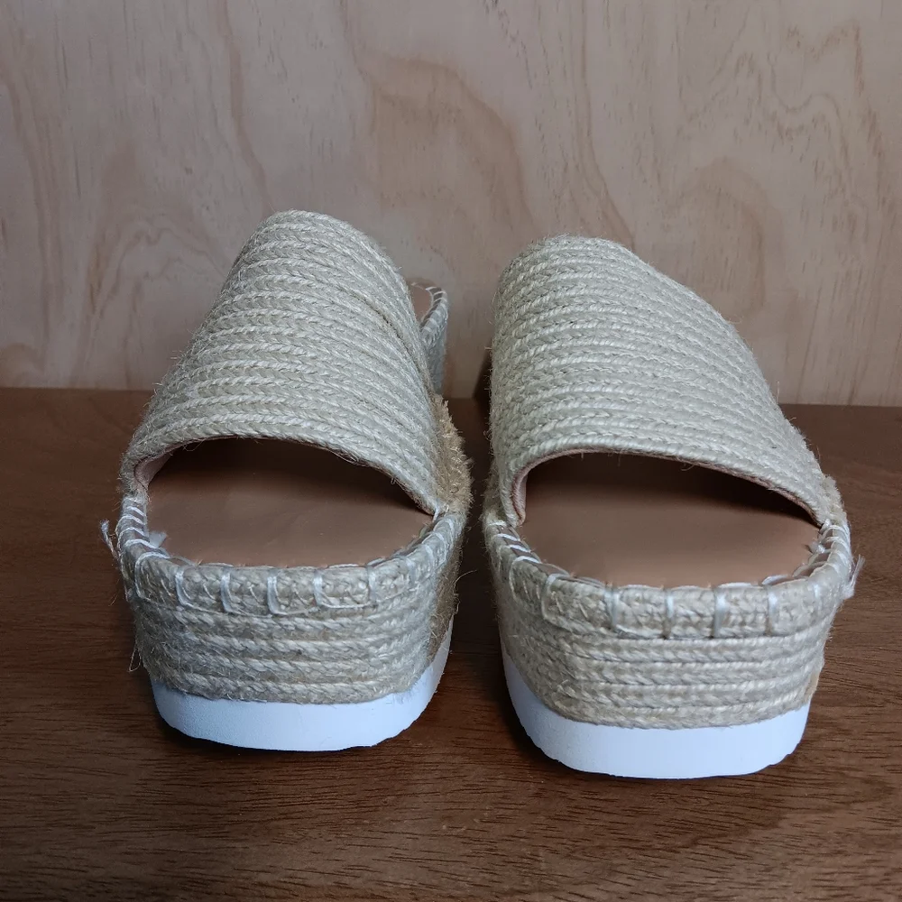 NWT Wild Pair Women's Shermer Slide Espadrille Wedge Sandals Natural Jut 6M